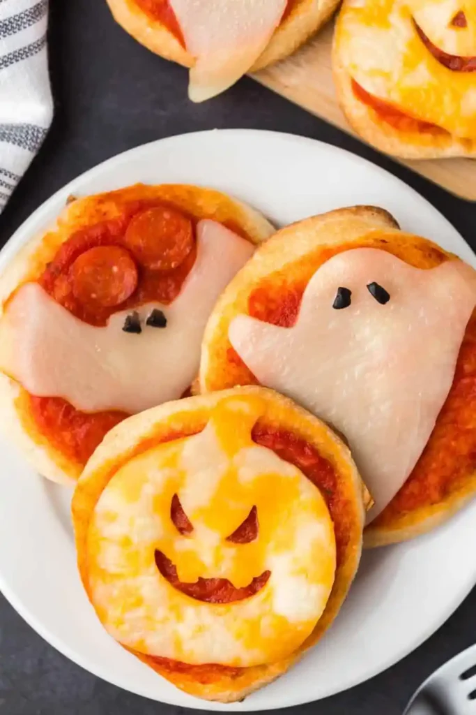 Halloween pizza