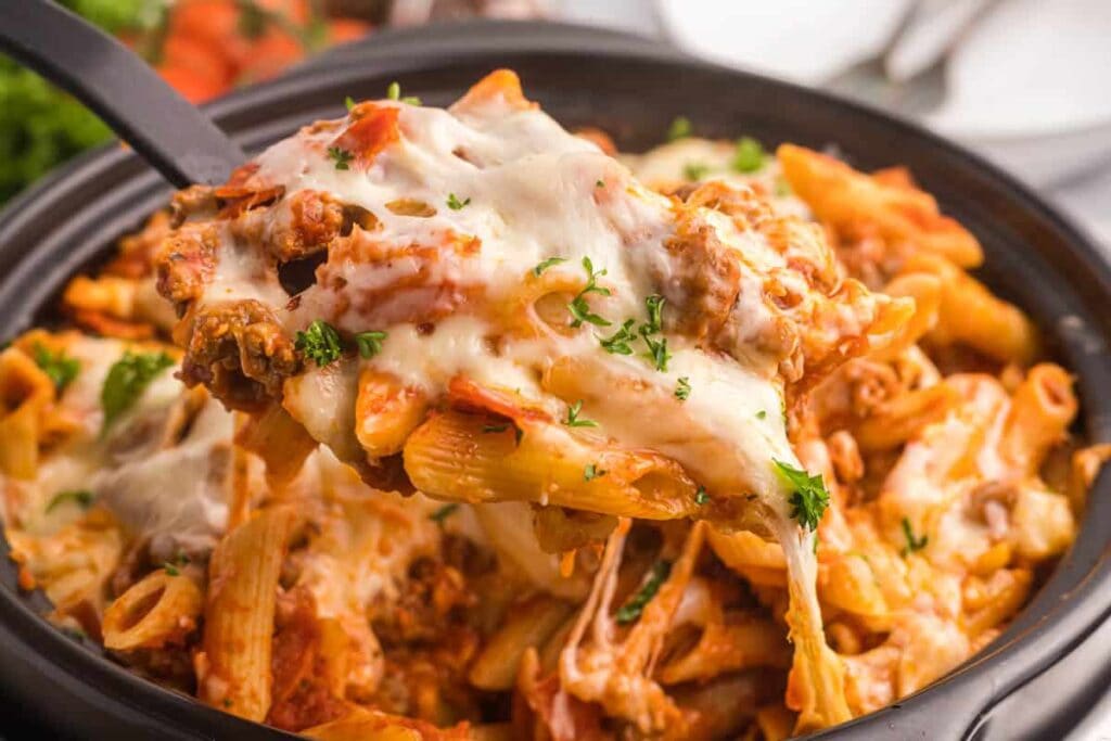 Close up of slow cooker pepperoni sausage pizza pasta.