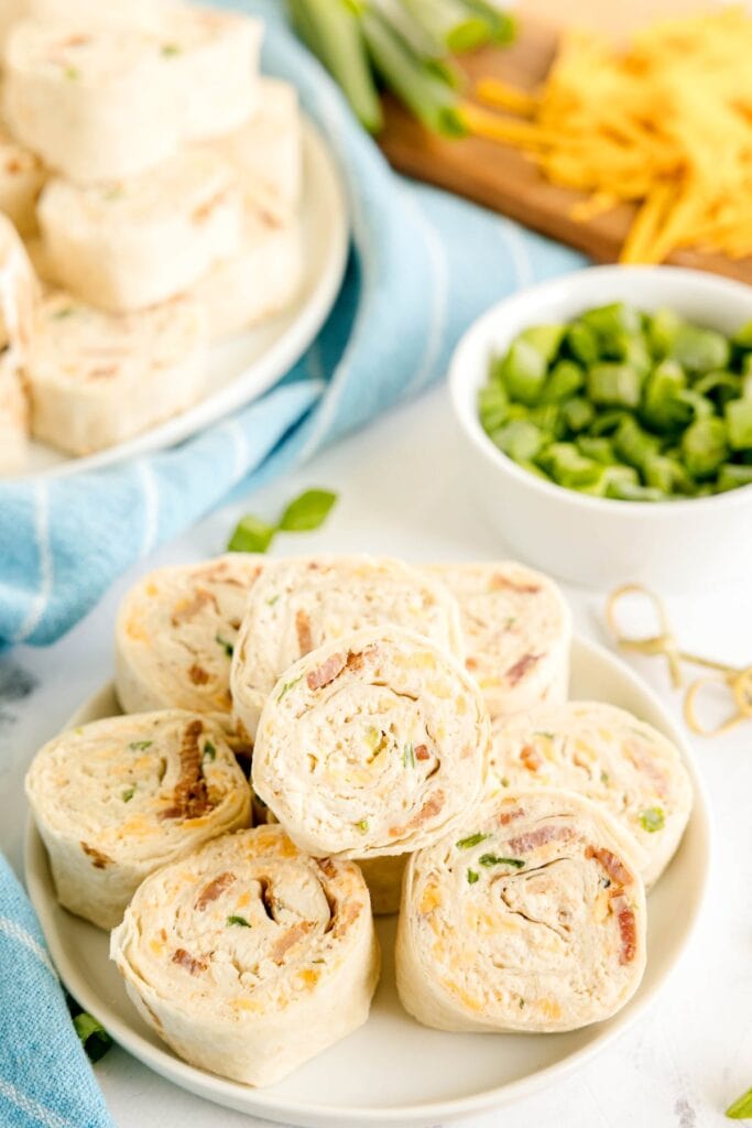 Crack chicken pinwheels on a plate.